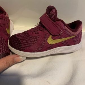 Toddler Nike shoes
